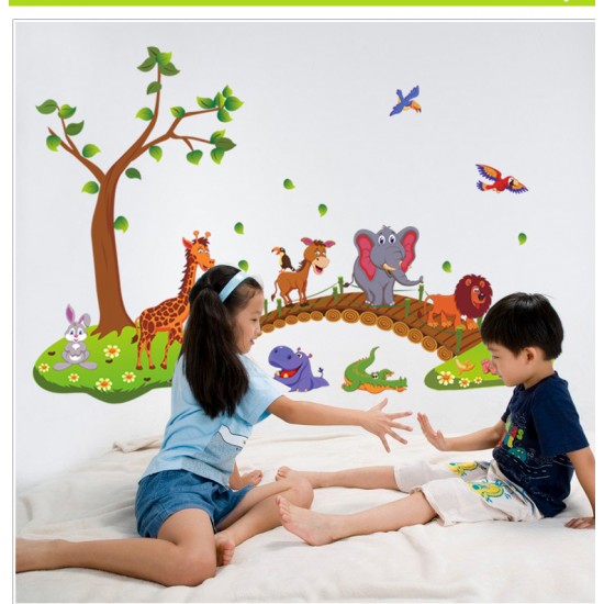 Sticker decorativ , podul cu animalute 135 cm, 96STK